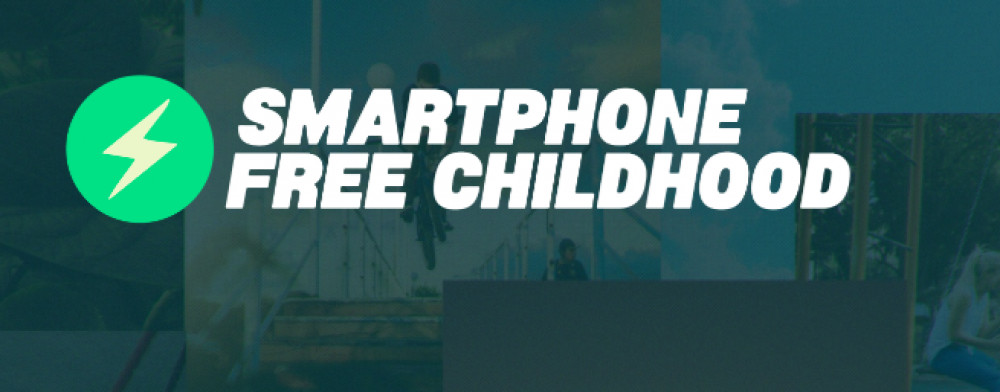 Over 150,000 parents have signed up to the "Smartphone Free Childhood" campaign 