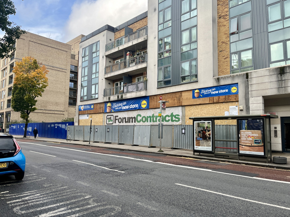 Lidl has begun work on its new store opposite its current site where the former Wilko and Poundland once stood (credit: Cesar Medina).