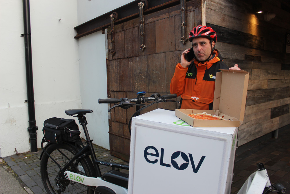 Russ Hope, of Macclesfield sustainable delivery company ELOV, is to bike to the Netherlands tomorrow. (Image - Macclesfield Nub News) 