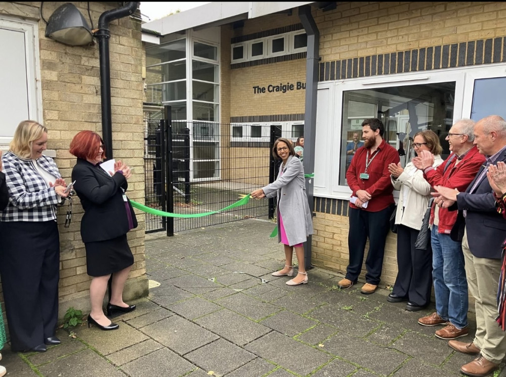 Minors Wilson Mp cut the ribbon at the opening of Teddington’s newest School, Malden Oaks (Credit: Munira Wilson via X)