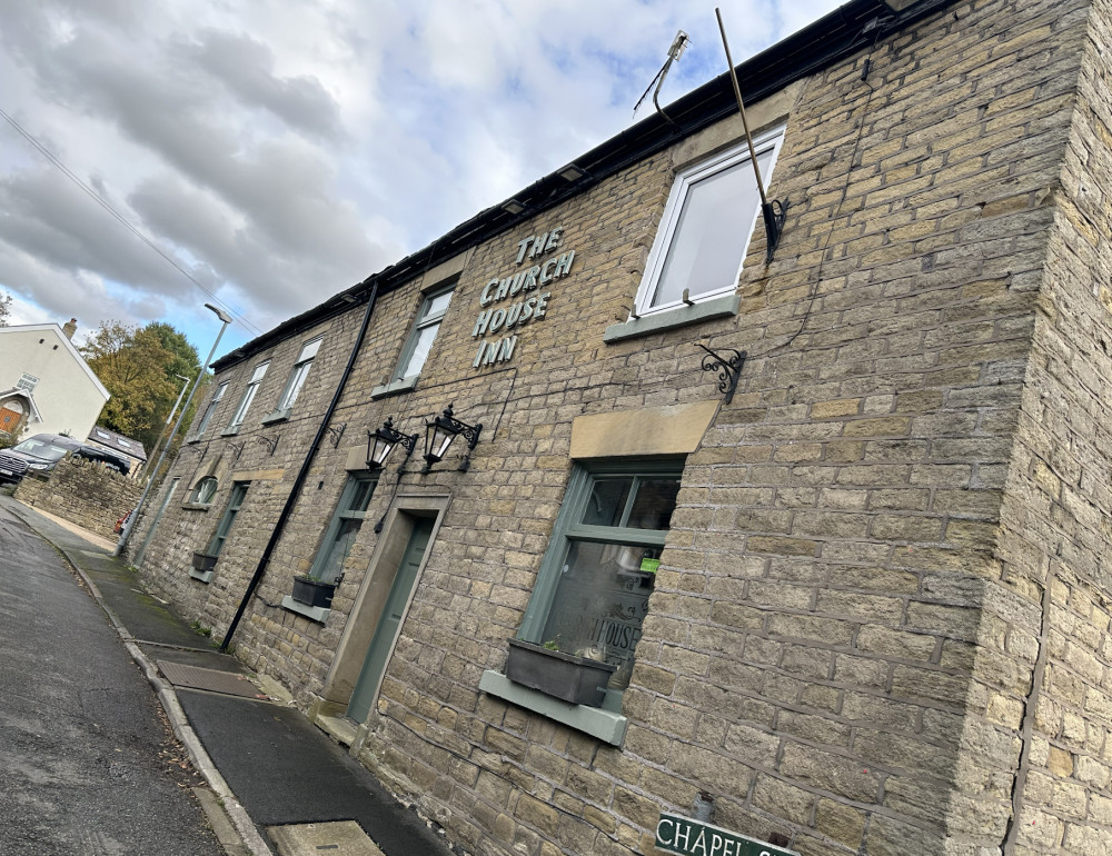 The pub is on the market to lease with a guide rental price of £40,000 per annum. (Image - Macclesfield Nub News)