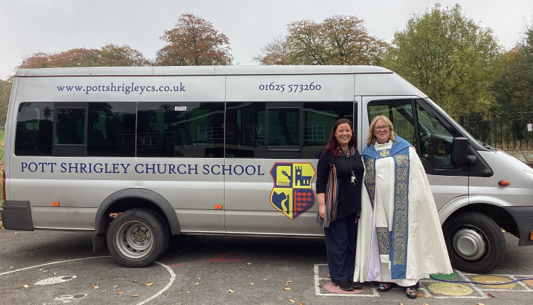 The rural church school is located at Shrigley Road, Pott Shrigley, Macclesfield SK10 5RT. 
