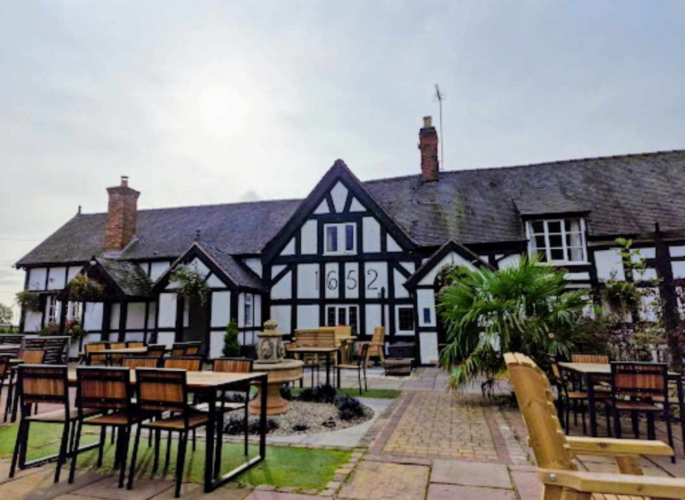 The White Lion Weston has announced a seasonal menu in recognition of Bonfire Night, running for this week only - November 4 to November 9 (Photo: Grace Thomas).