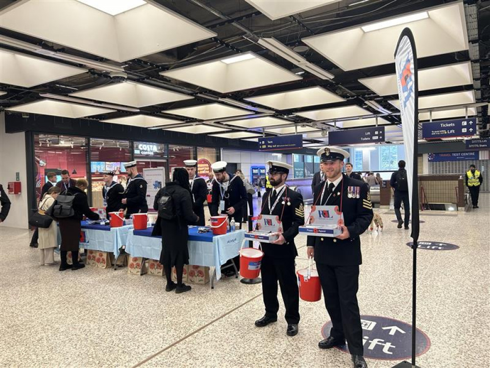 The poppy sellers at Fenchurch Street