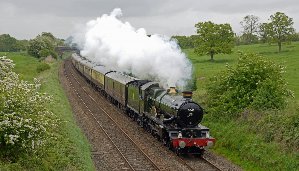 The Shakespeare Express is expected to be hauled by Earl of Mount Edgcumbe