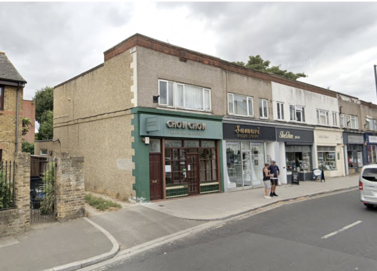 Chow Chow is located at 6 New Broadway in Hampton Hill (Image via Google Maps)