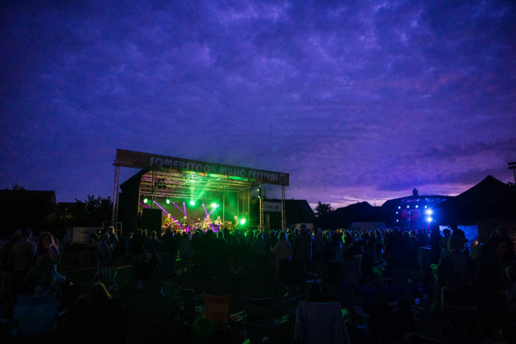 Somerstock is a family-friendly music festival with a stellar line-up, delicious food, lively bars, and plenty of entertainment for the kids. (Credit Victoria Welton Photography) 