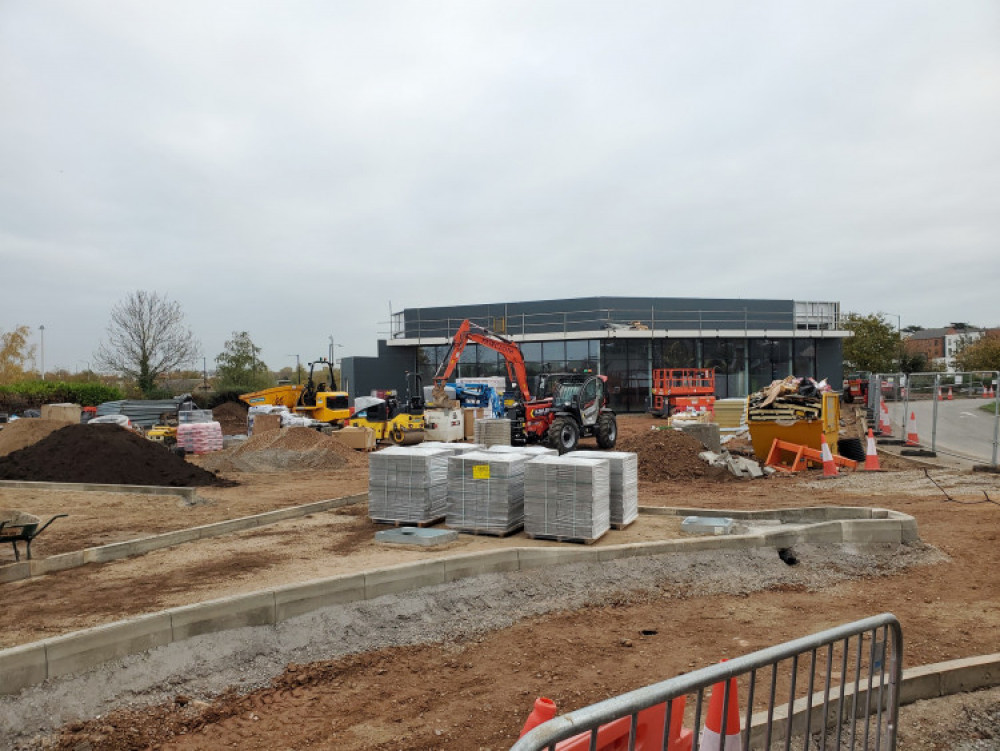 Works on the new fast food eateries at Leamington Shopping Park (image via Geoff Ousbey)