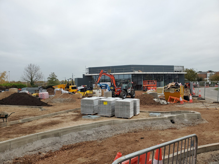 Works on the new fast food eateries at Leamington Shopping Park (image via Geoff Ousbey)