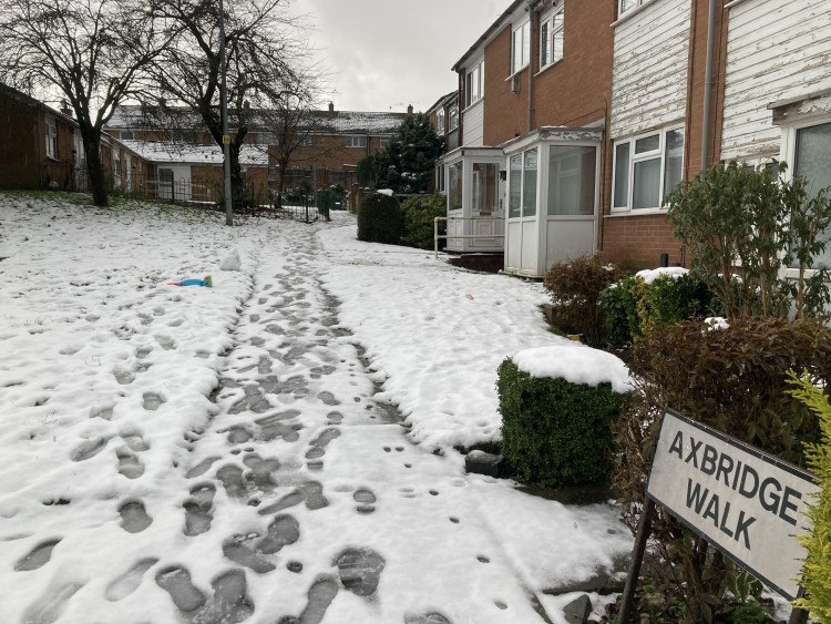 One resident on Axbridge Walk, Smallthorne, said the lack of gritting was 'pure disabled and elderly abuse' (LDRS).