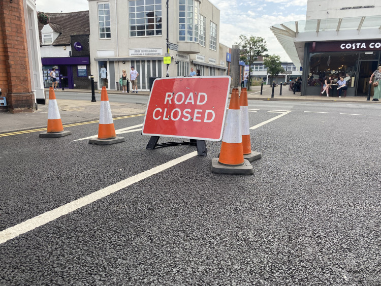 Randall Road is closed for National Grid works (image by Nub News)