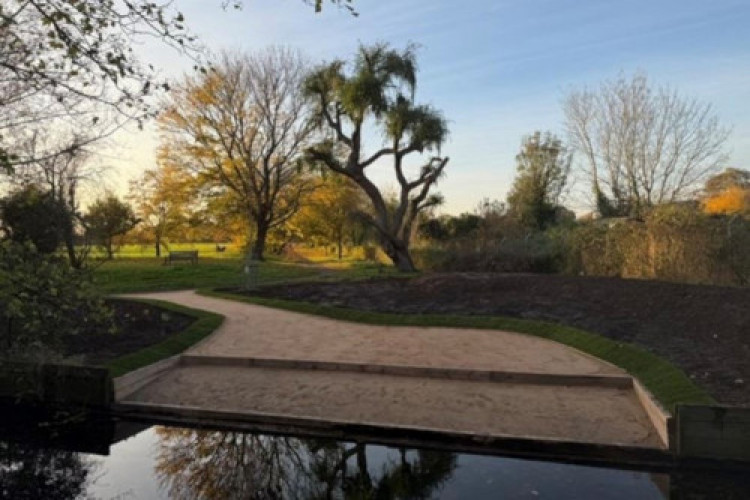 The new dog dip has been installed at Kneller Gardens (image via Richmond Council)