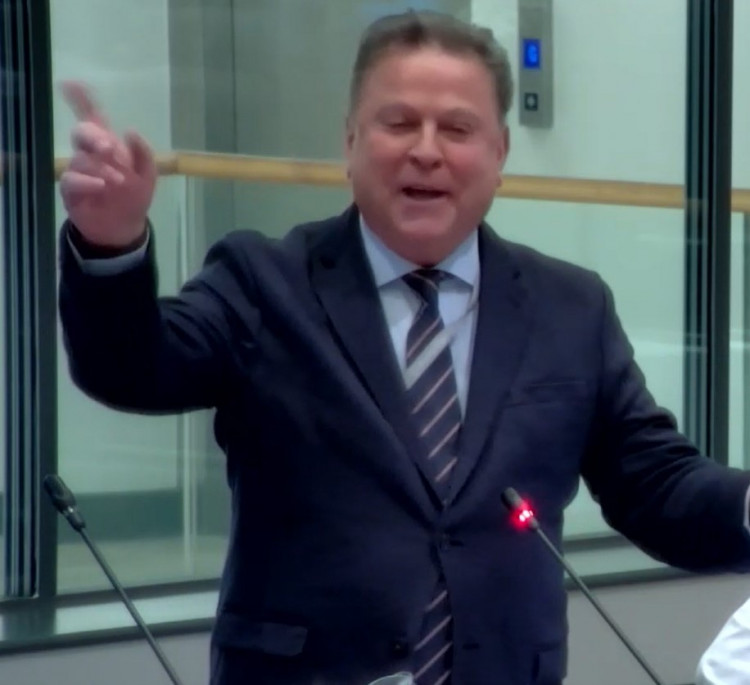 Cllr David Day in jocular mode at full council.