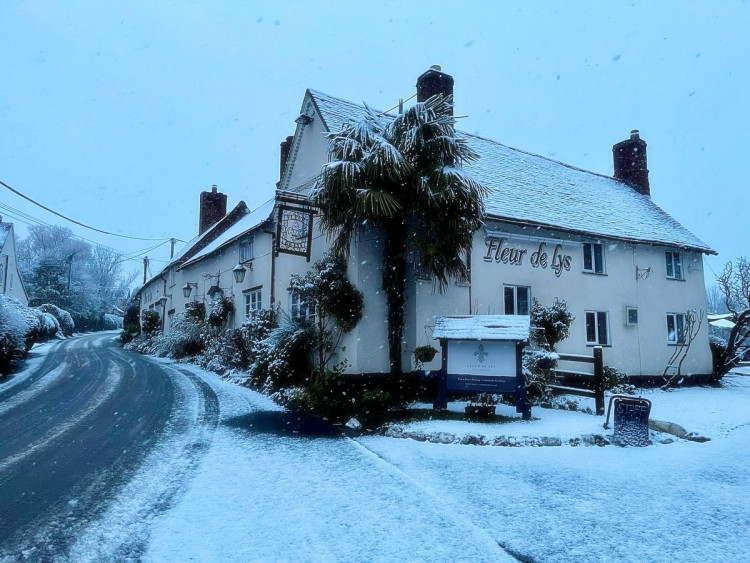 The Fleur de Lys pub in Lowsonford in the snow (image supplied)