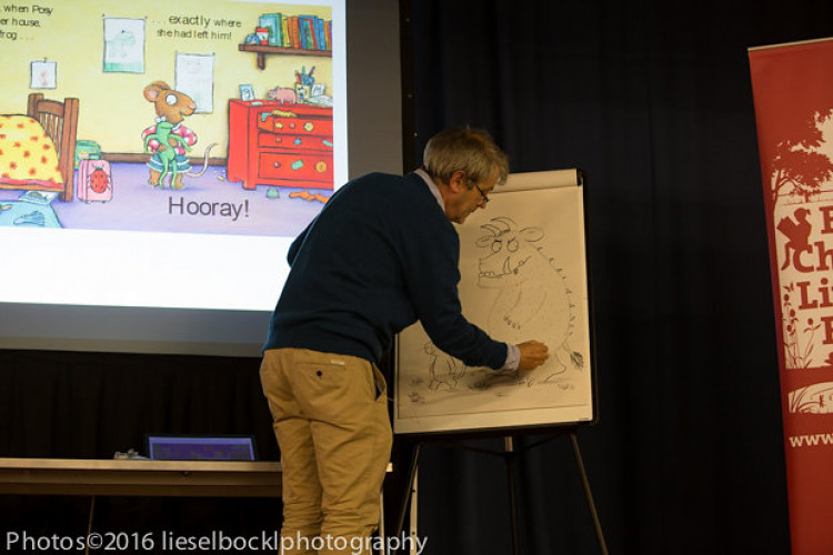 Gruffalo creator Axel Scheffler in action at the Barnes Children's Literature Festival (credit: lieselbocklphotography).