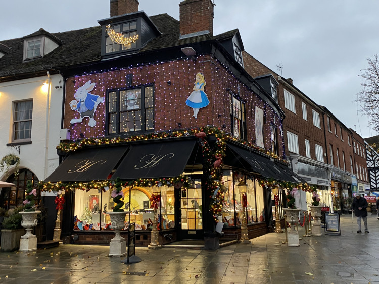 Hamlington's is ready for Christmas (image by Nub News)