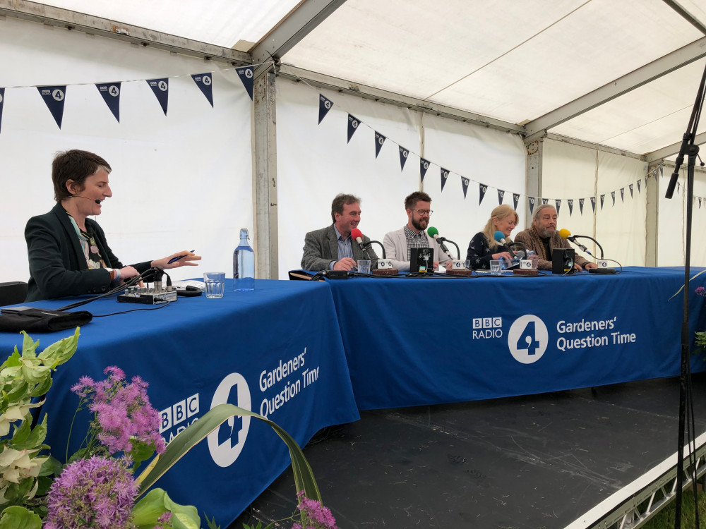 The expert panel of BBC Radio 4’s Gardeners’ Question Time will record at Kilver Court during the Shepton Snowdrop Festival.