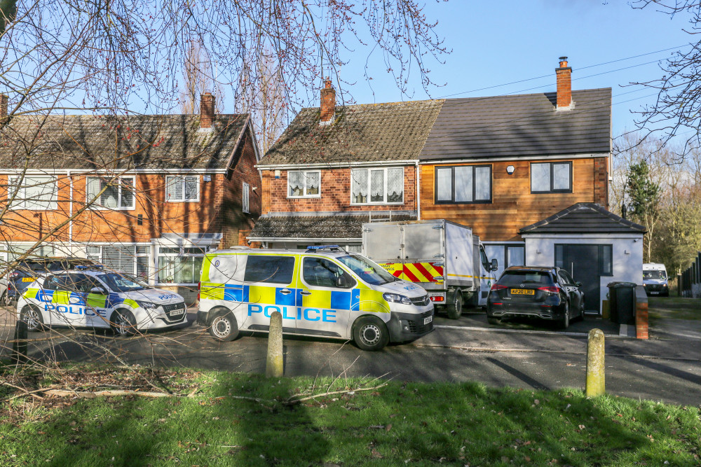 Two distraction burglaries involving carol singers have been reported in the last week in Warwickshire (image via SWNS)