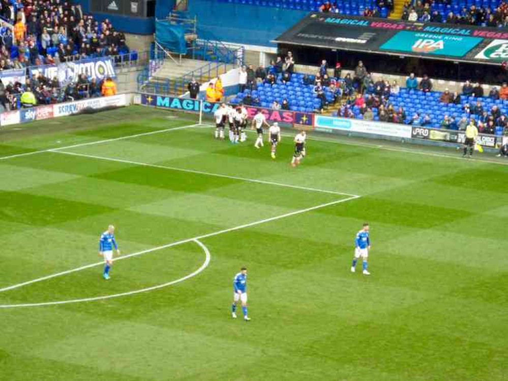 Coventry City celebrate winning goal