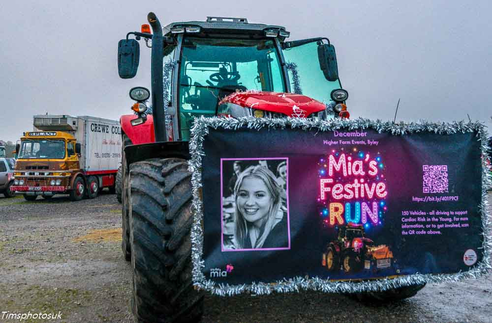 Mia's Festive Run took place on Saturday (Credit: Timsphotosuk)