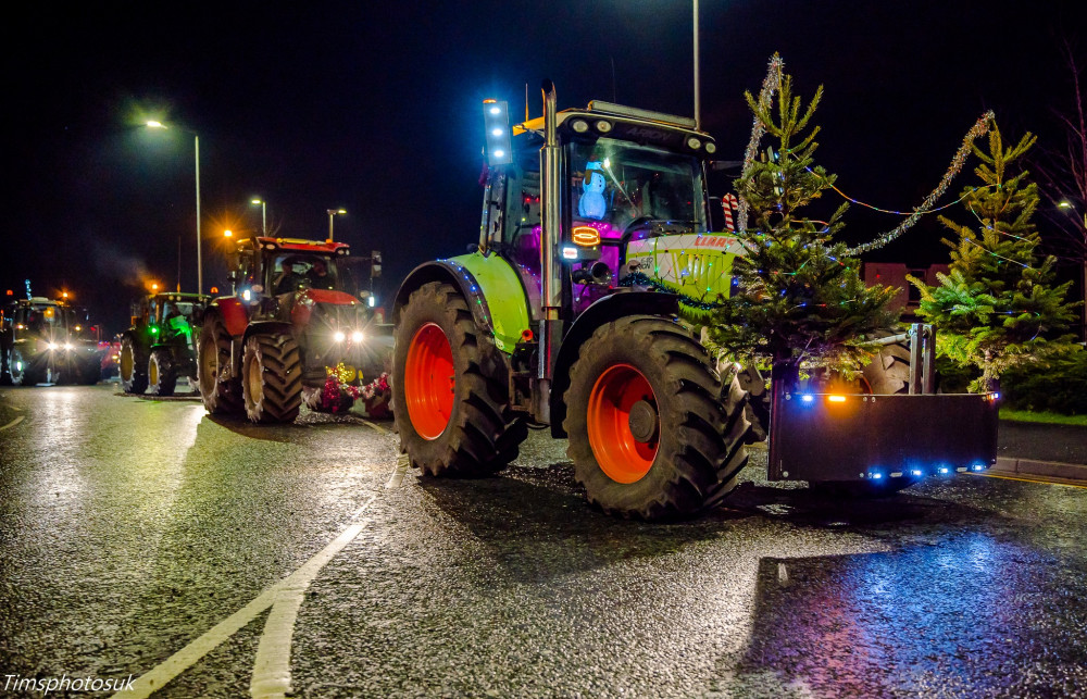 Mia's Festive Run 2024 (Credit: Timsphotosuk)