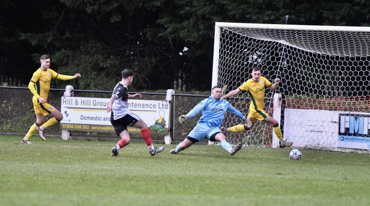 Shepton Mallet take on Street (Photo: Colin Andrews) 