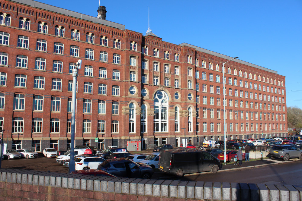 Stockport Council has given an update on the flooding in the borough - residents have been evacuated from Meadow Mill, but some roads remain closed (Image - Nub News)