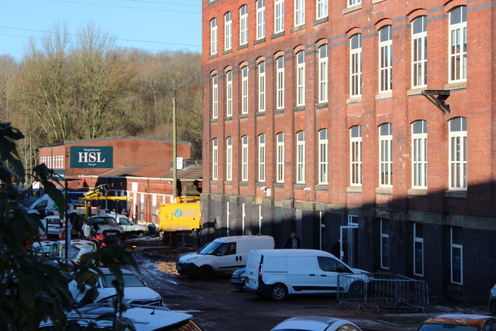 Stockport Council has given an update on the flooding in the borough - residents have been evacuated from Meadow Mill, but some roads remain closed (Image - Nub News)