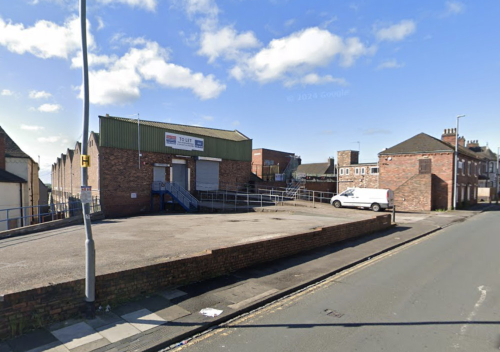 A new indoor football activity centre could open at Park Works, Hanley (Google).