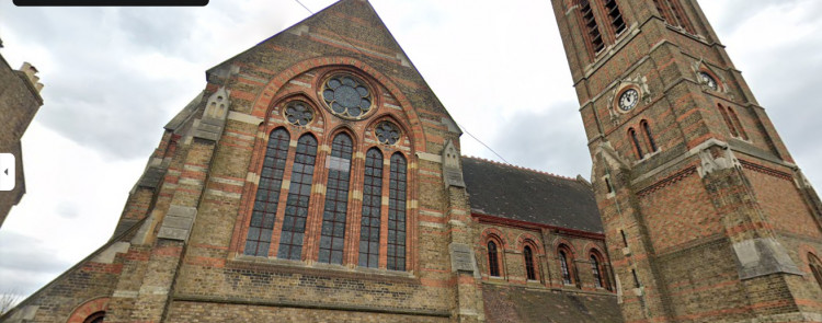 The quiz will be held in the Glass Room at St Andrew's Church on Maple Road in Surbiton (Image via Google Maps)