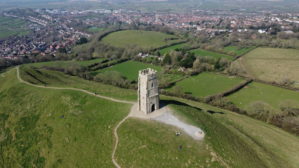 Glastonbury Town Council is inviting residents to join a working group for the town's World Heritage Status bid.