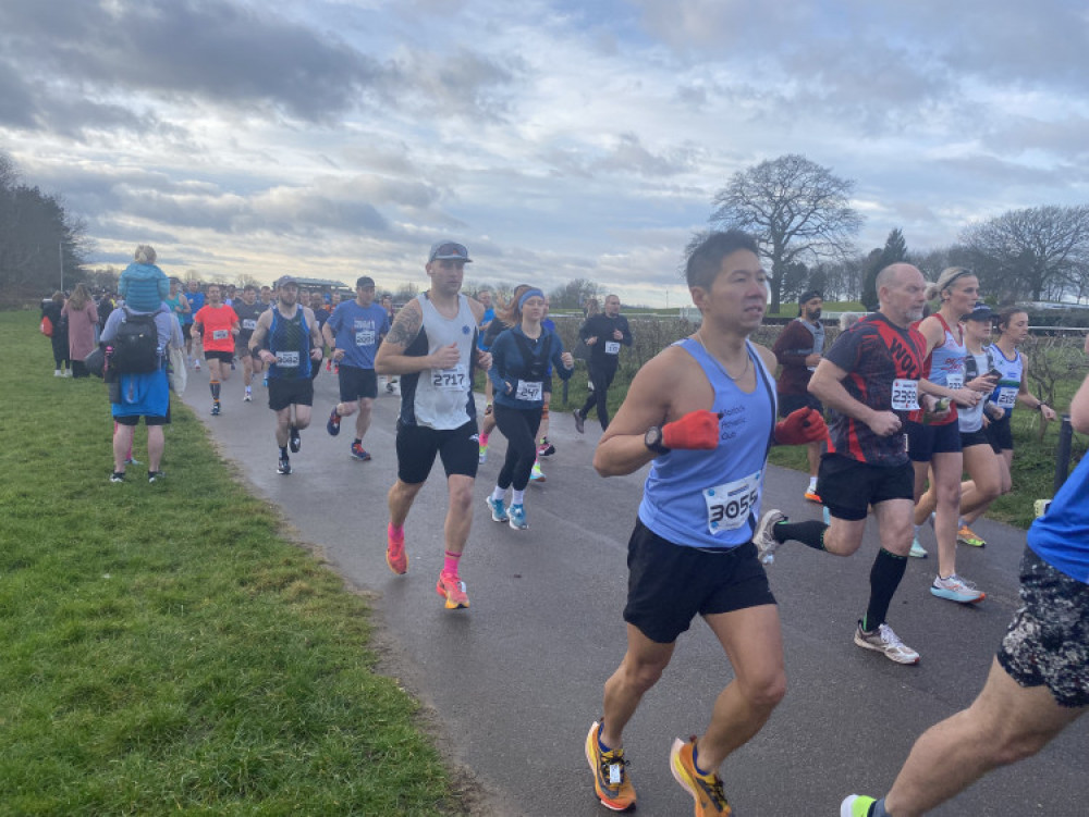 The Warwick Half Marathon starts and ends at Warwick Racecourse (image by Nub News)