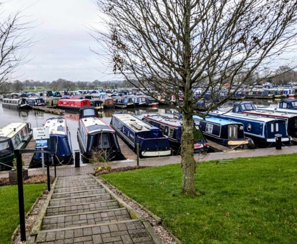 Church Minshull Aqueduct Marina has applied to Cheshire East Council for permission to change the use of agricultural land so up to 29 holiday lodges can be built on the site (Nub News).