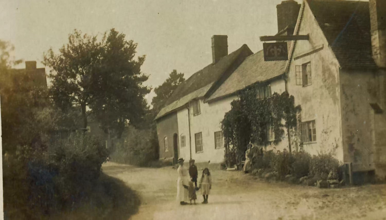 The Fleur De Lys started out as a row of three 15th-century cottages (image supplied)