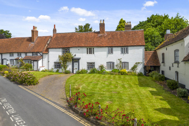 This week we have looked at a five-bedroom house on Castle Green