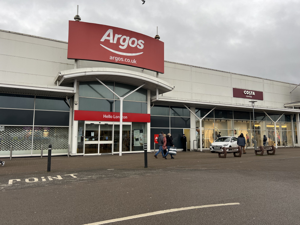 Police were called to Argos in Longton on Sunday morning (Nub News).