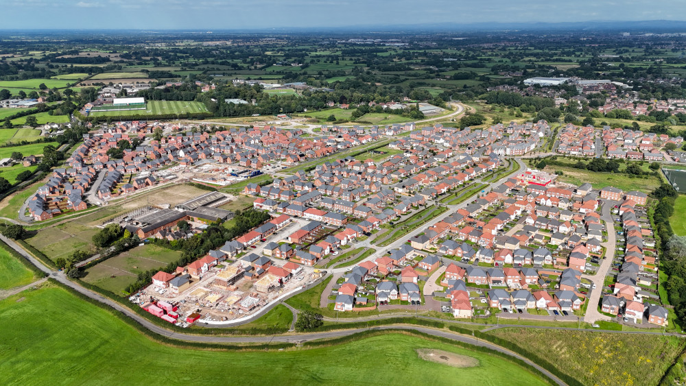 On Friday 24 January, Cheshire Police entered an address on Reaseheath Way, Kingsbourne Estate, making enquiries in relation to a wanted person (Nub News).