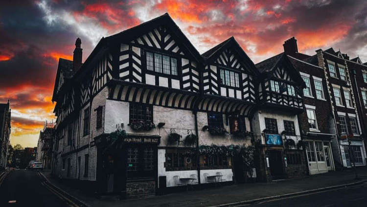 At over 400-years-old, the building has had over 2000 eye-witness accounts and reports of paranormal activity (Image via: My Haunted Hotel)