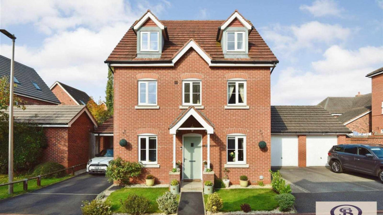 The five-bedroom detached property on St. Andrews Close, Wychwood Park, Weston (Stephenson Browne).