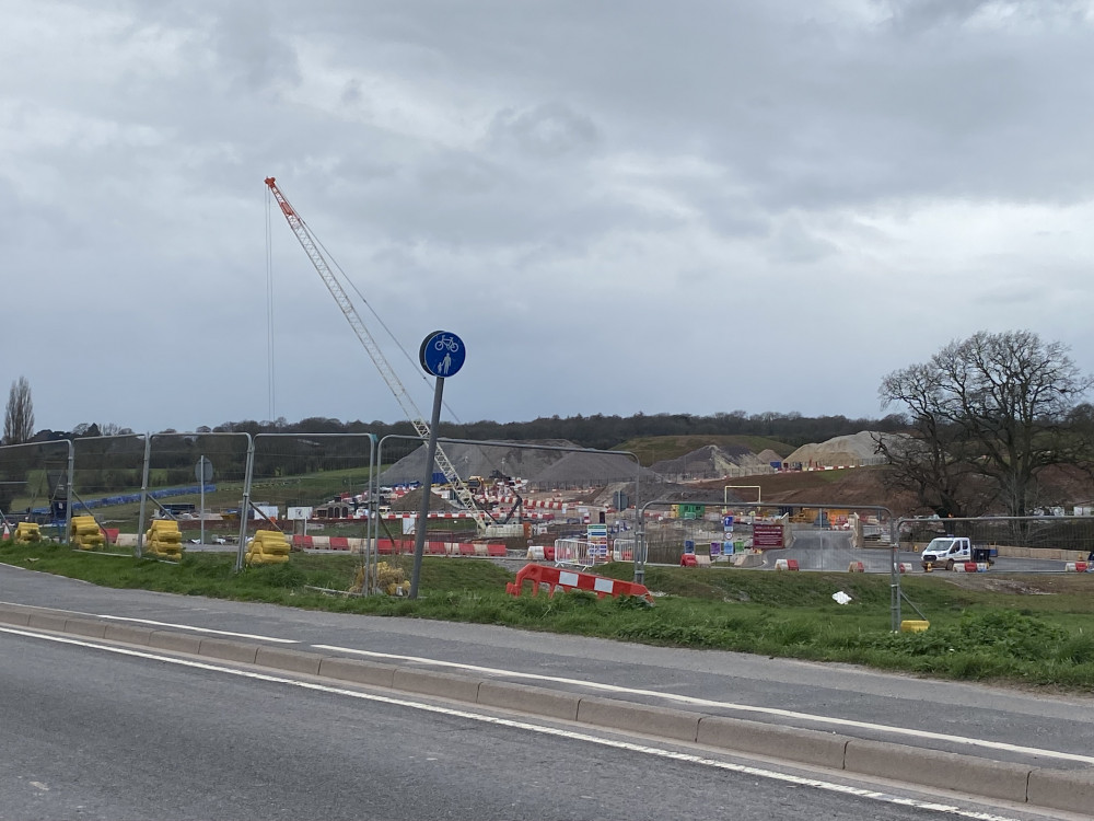 HS2 works along Kenilworth Road (image by Nub News)