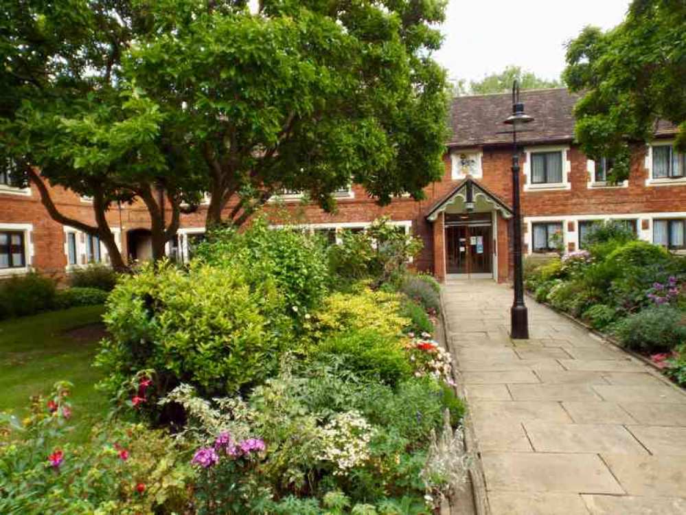 Entrance into Tooley Court