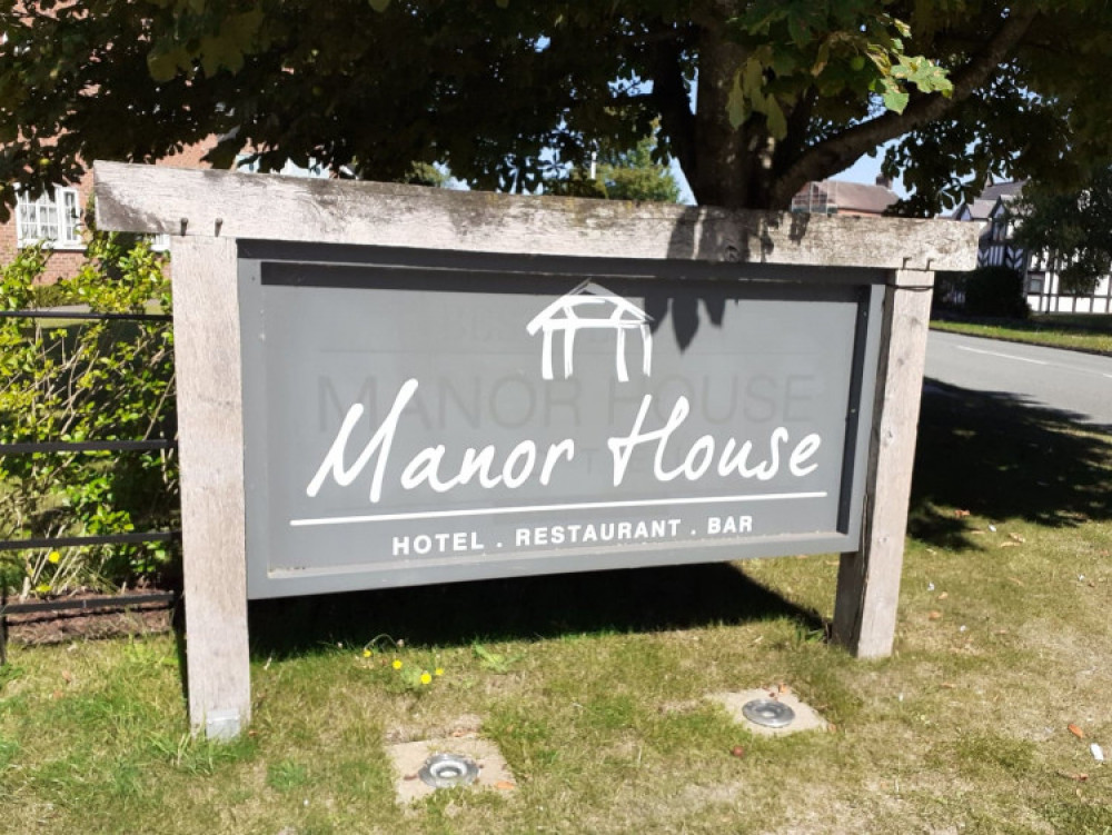 Alsager's Manor House Hotel has applied for new licensing regulations. (Photo: Nub News)