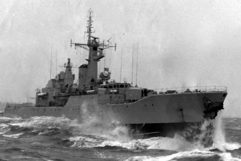 HMS Falmouth damaged bow after collision with an Icelandic gunboat