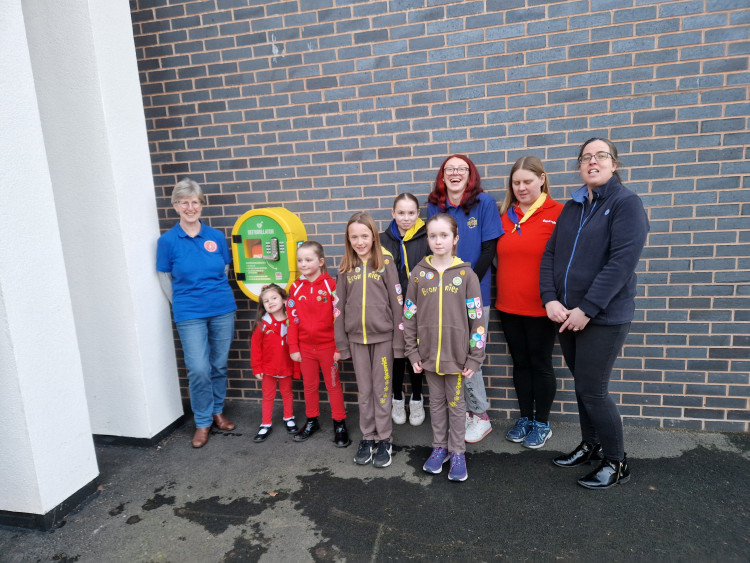 The defibrillator is the 32nd to be installed in Kenilworth (image supplied)