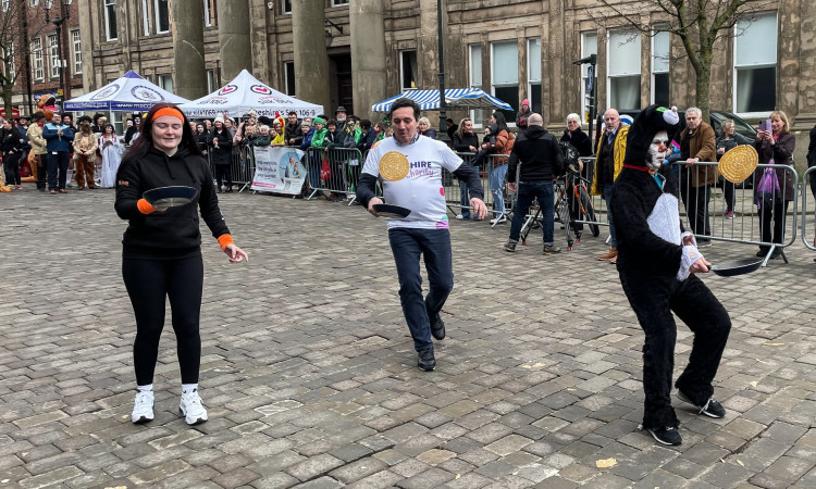 Macclesfield Pancake Race returns this week (Credit: ECNHSC)