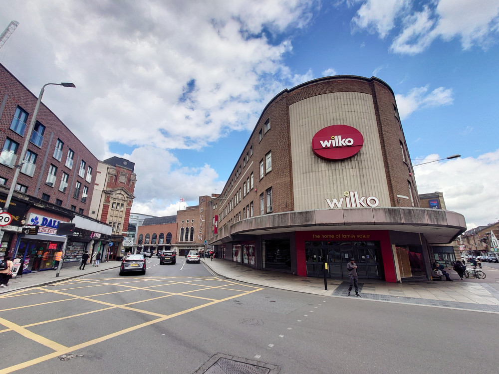 The former Wilko is located , on the junction of Clarence Street and Old London Road in Kingston (Credit: Nub News)