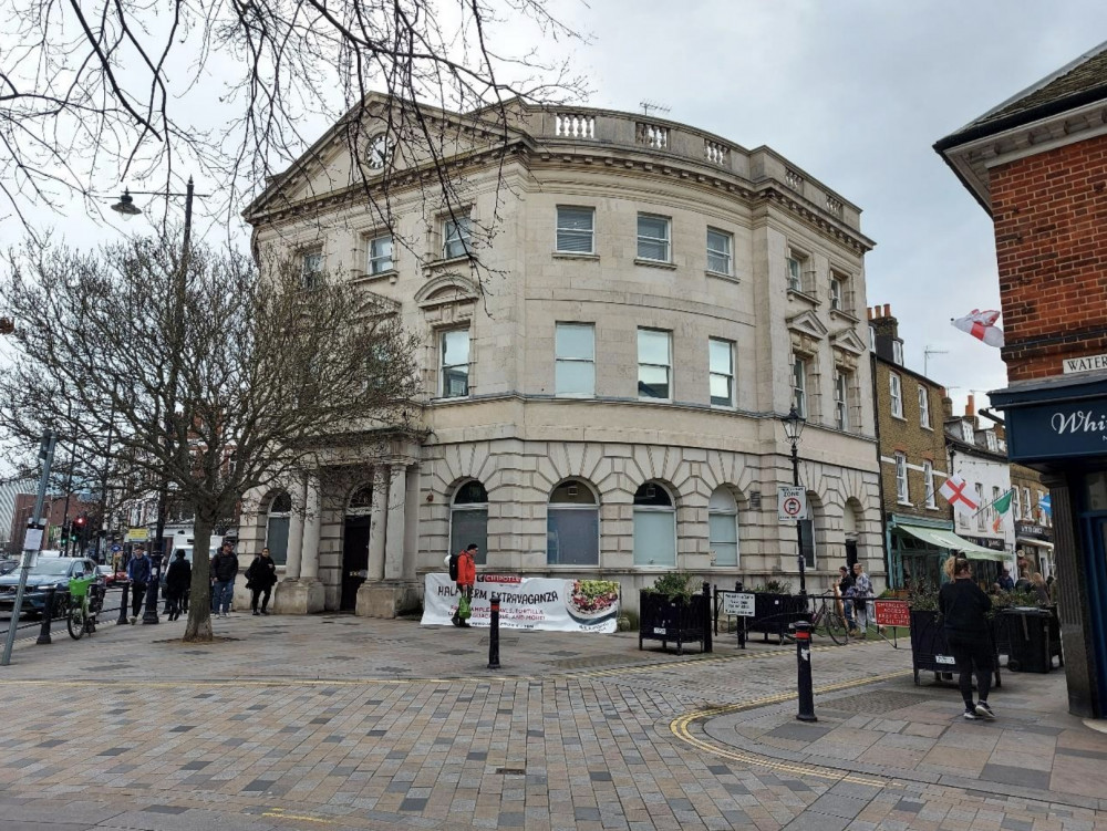 A music school proposes installing new signs at Twickenham's historic Barclays Bank (credit: Planning application).