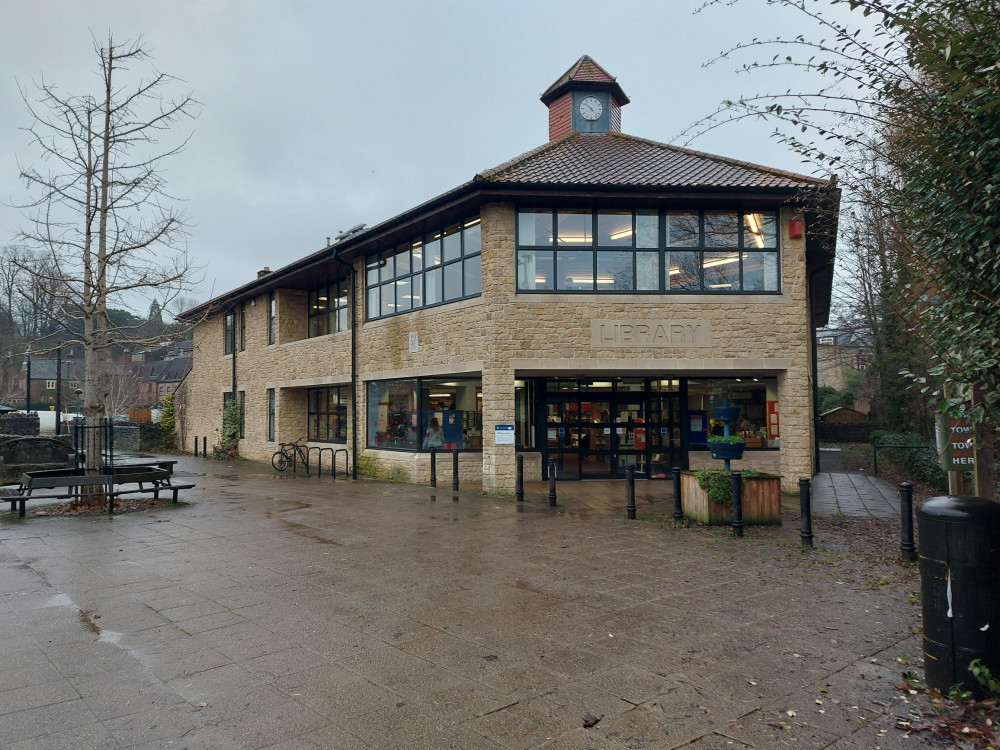 The banking hub is temporarily based at Frome Library (image by Nub News)