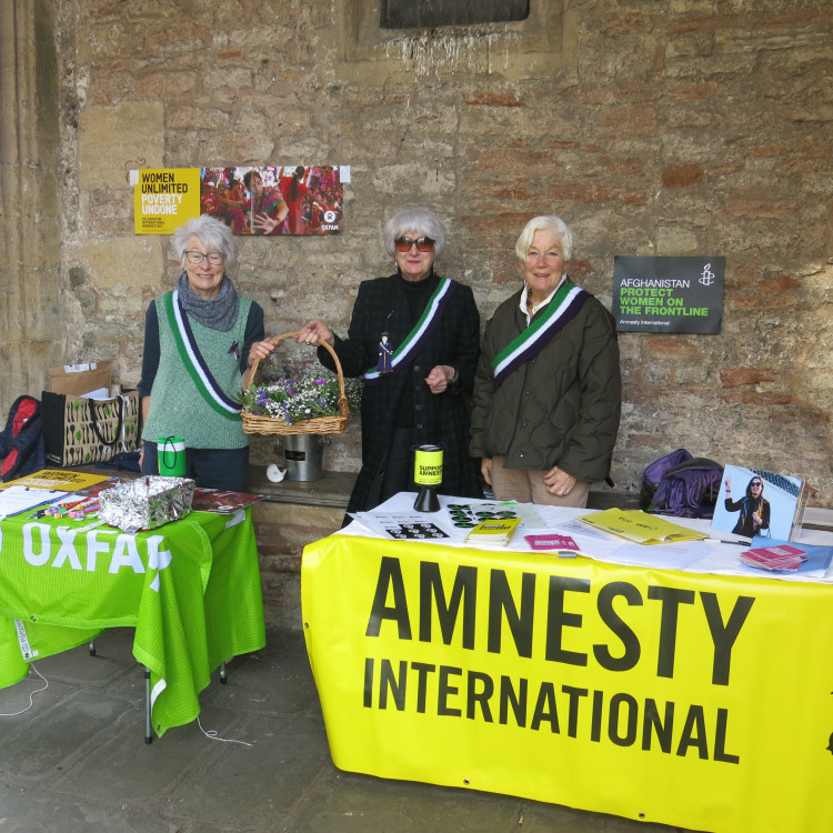 Volunteers from Amnesty & Oxfam