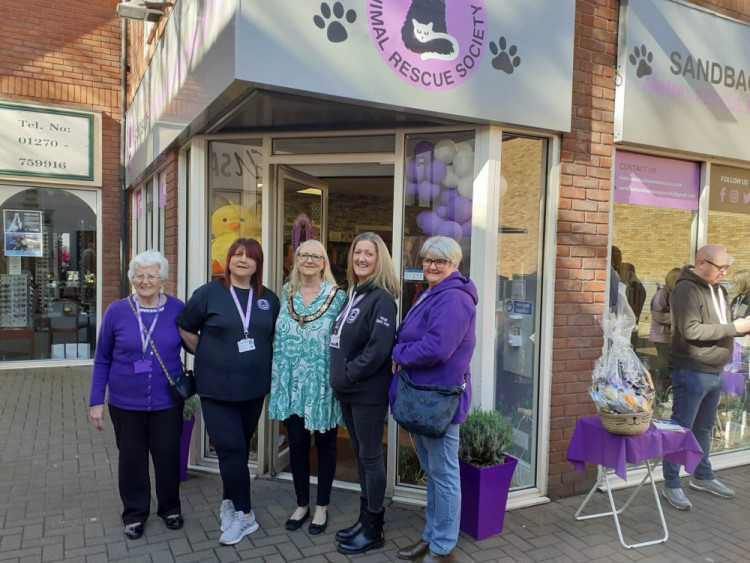 Remembering: the then Mayor and former councillor, Kath Flavell, opening the shop in 2023. (Photo: Nub News) 